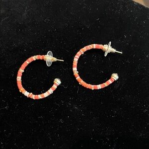 Kendra Scott Lila Heishi Bead Hoop Earrings - Coral & White Mix Gold